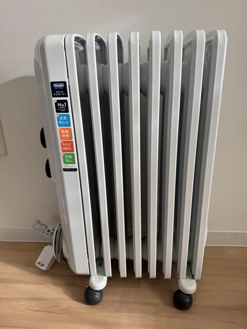 [デロンギ]オイルヒーター HJ35M0812-DG 1200W