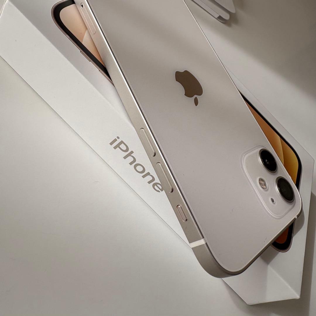 iPhone 12 本体 64gb バッテリー96%