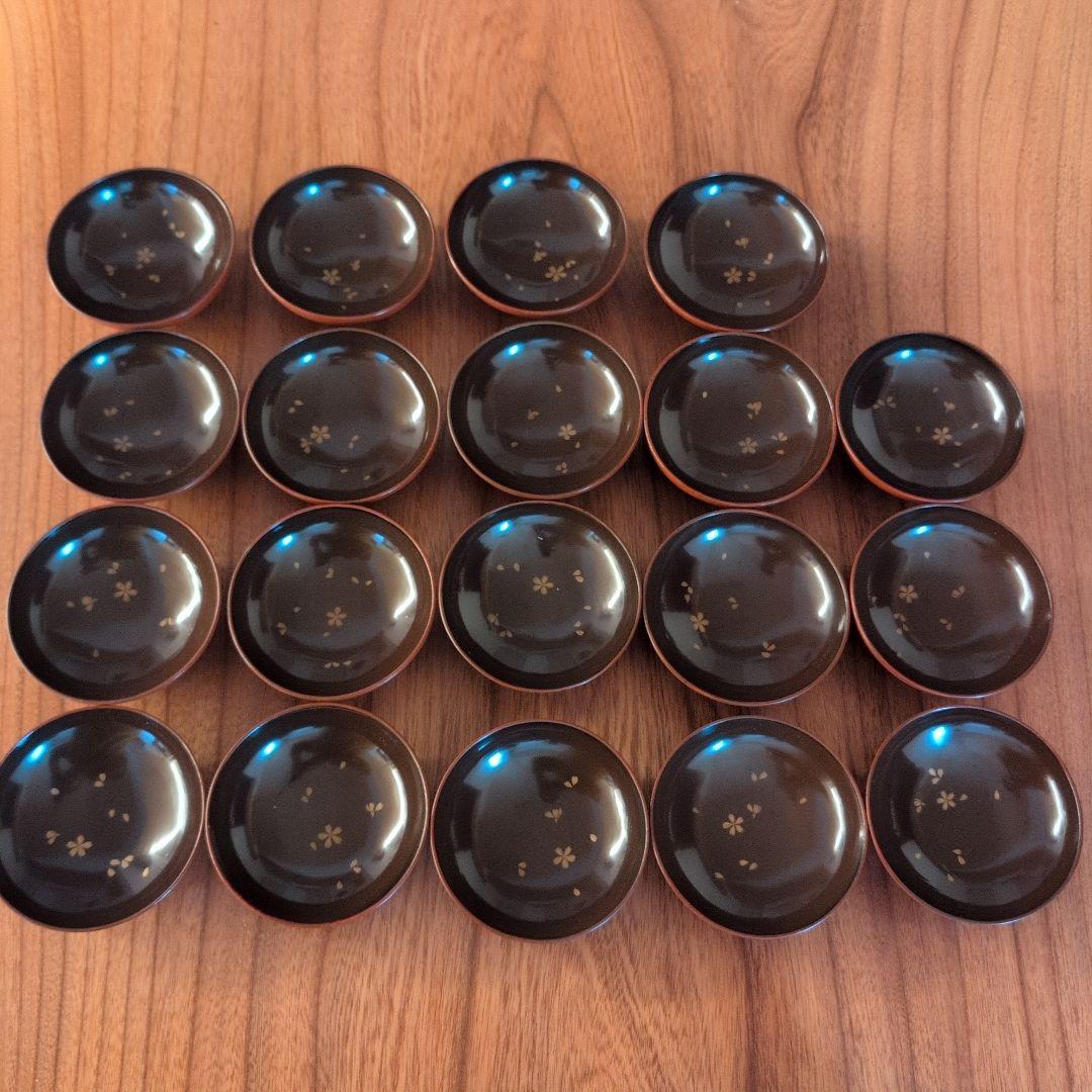 洗朱蒔絵　吸物椀　19客