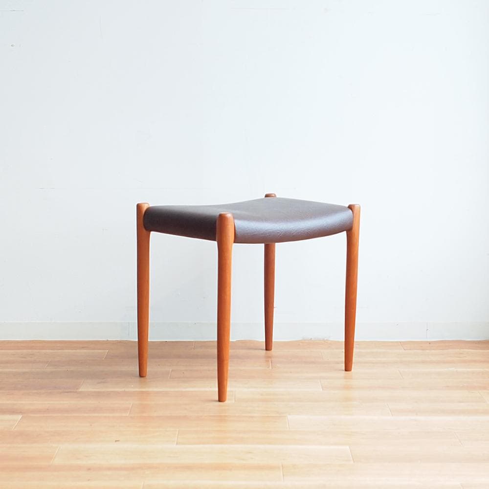 J.L.モラー/J.L. Moller 「No.80A」 チーク材 スツール
