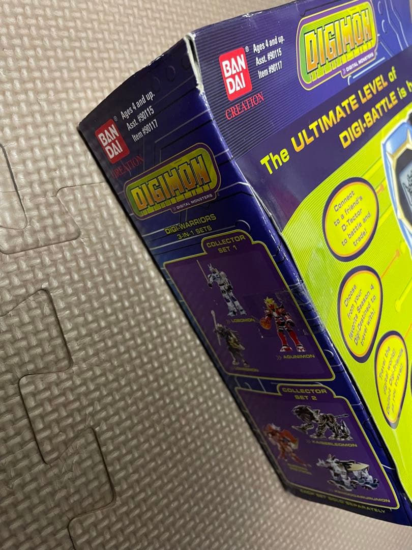 デジモン　海外版　DIGIMON digivice D-TECTOR