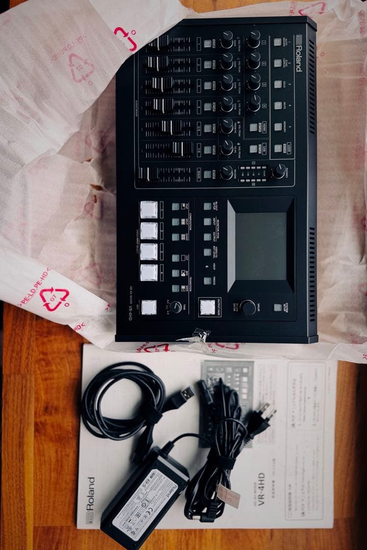 Roland デジタルミキサー VR-4HD ほぼ未使用品