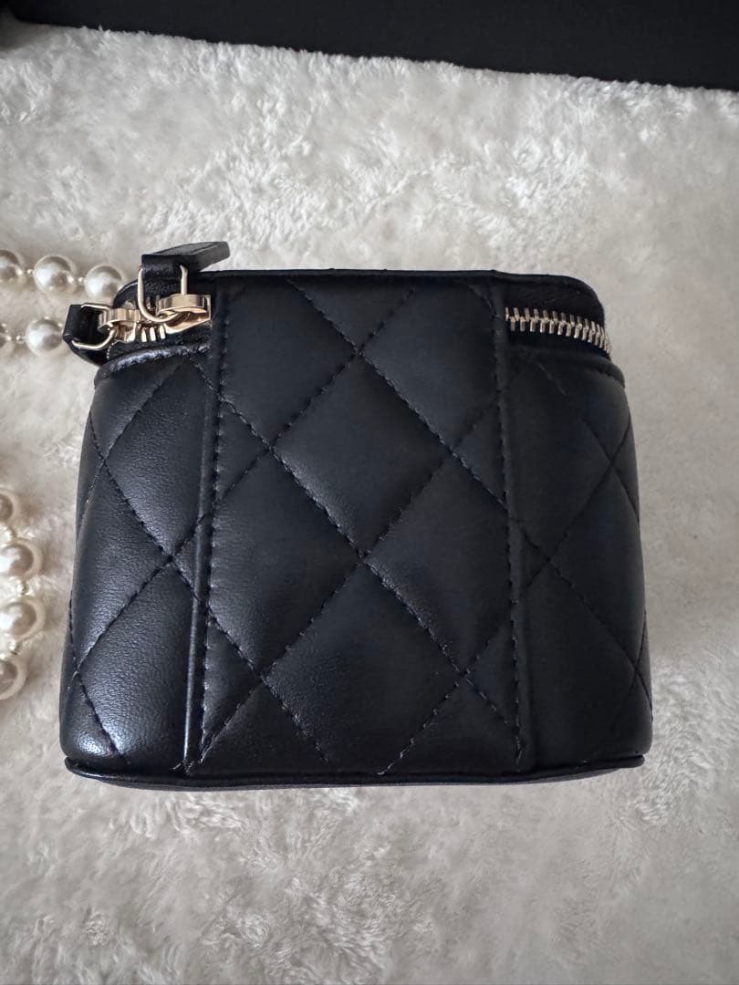 CHANEL パールミニバニティブラック レザー バック