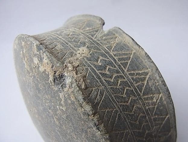 ★Z0909★ 古代　石器　彫刻石　オイルランプ　繊細彫刻　灯火器