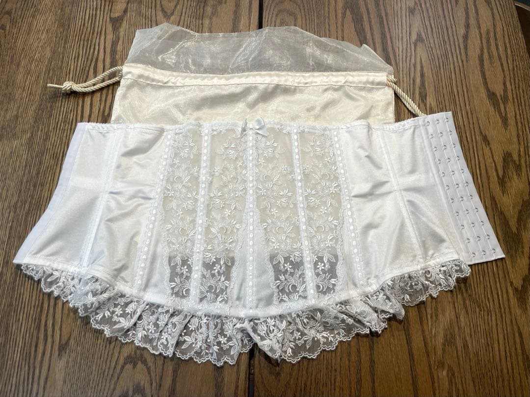 セモア　ブライダルインナー　 E70