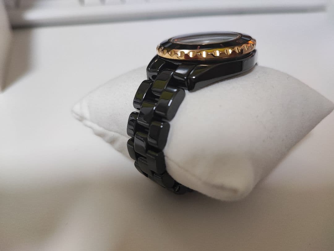 美品 サンリオ ハローキティ セラミック ダイヤモンド ブラック 腕時計 限定品