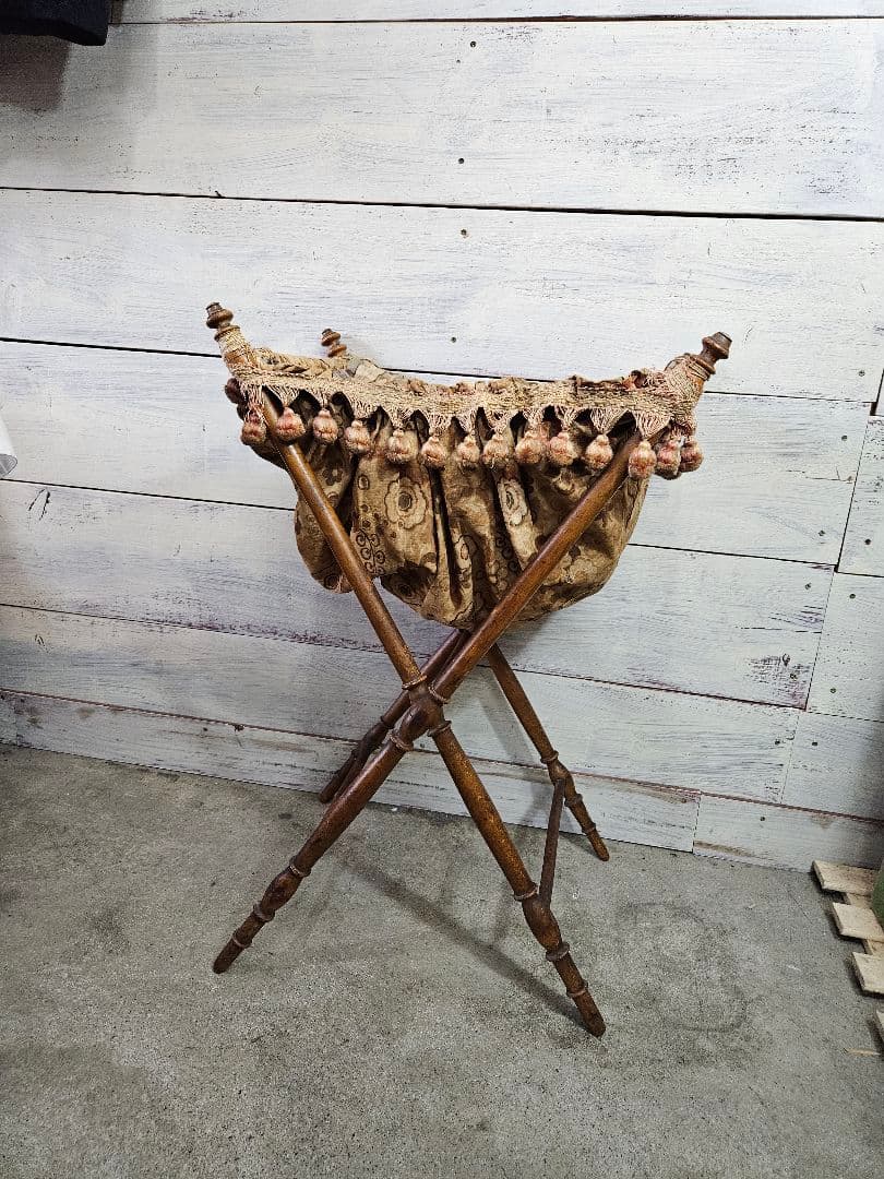 フランスアンティーク ソーイングスタンド 木製×ファブリック フリンジ 小物入れ