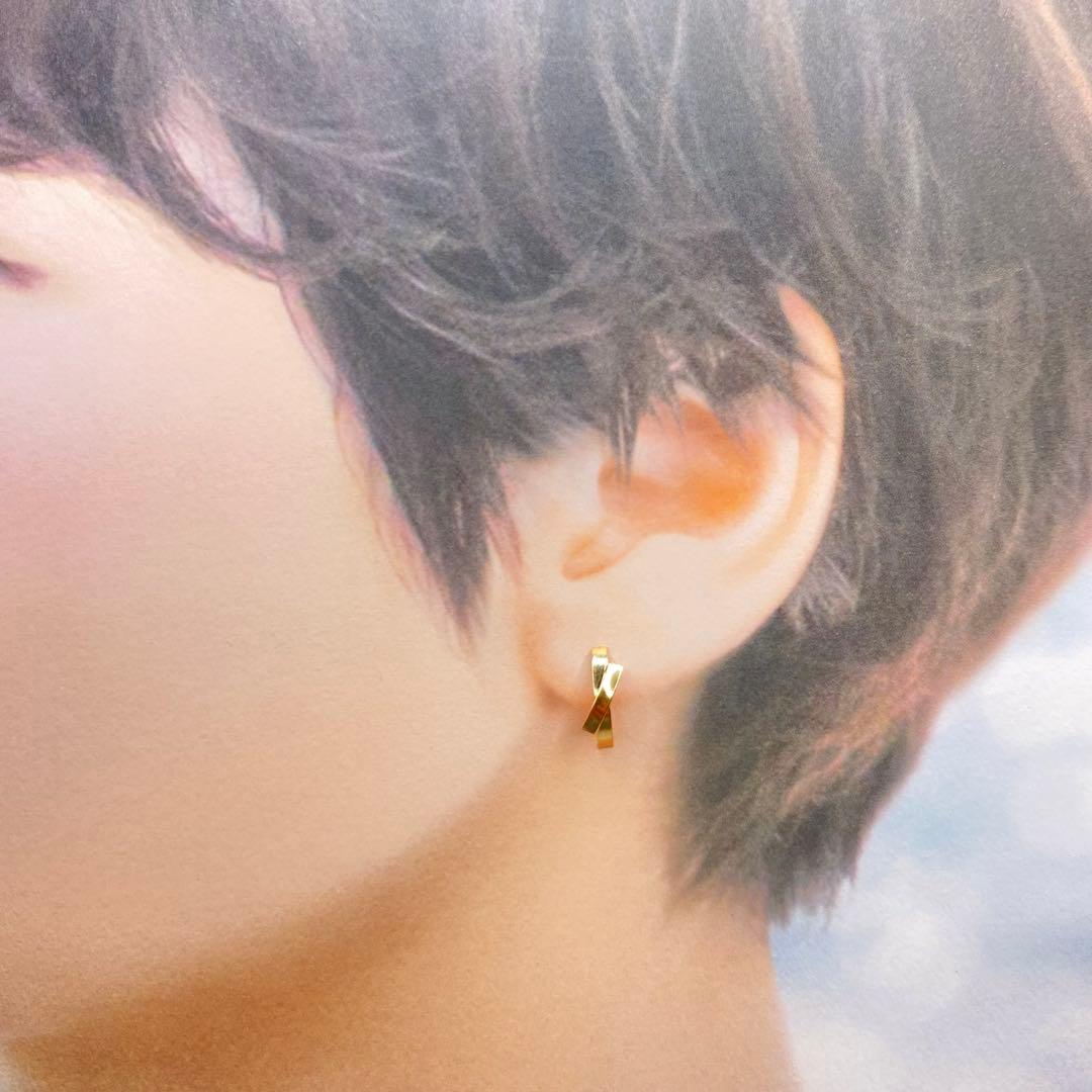 ❤️新品未使用✨即購入OK✨人気10金YG✨両耳用ピアス✨k10刻印あり✨当日発送