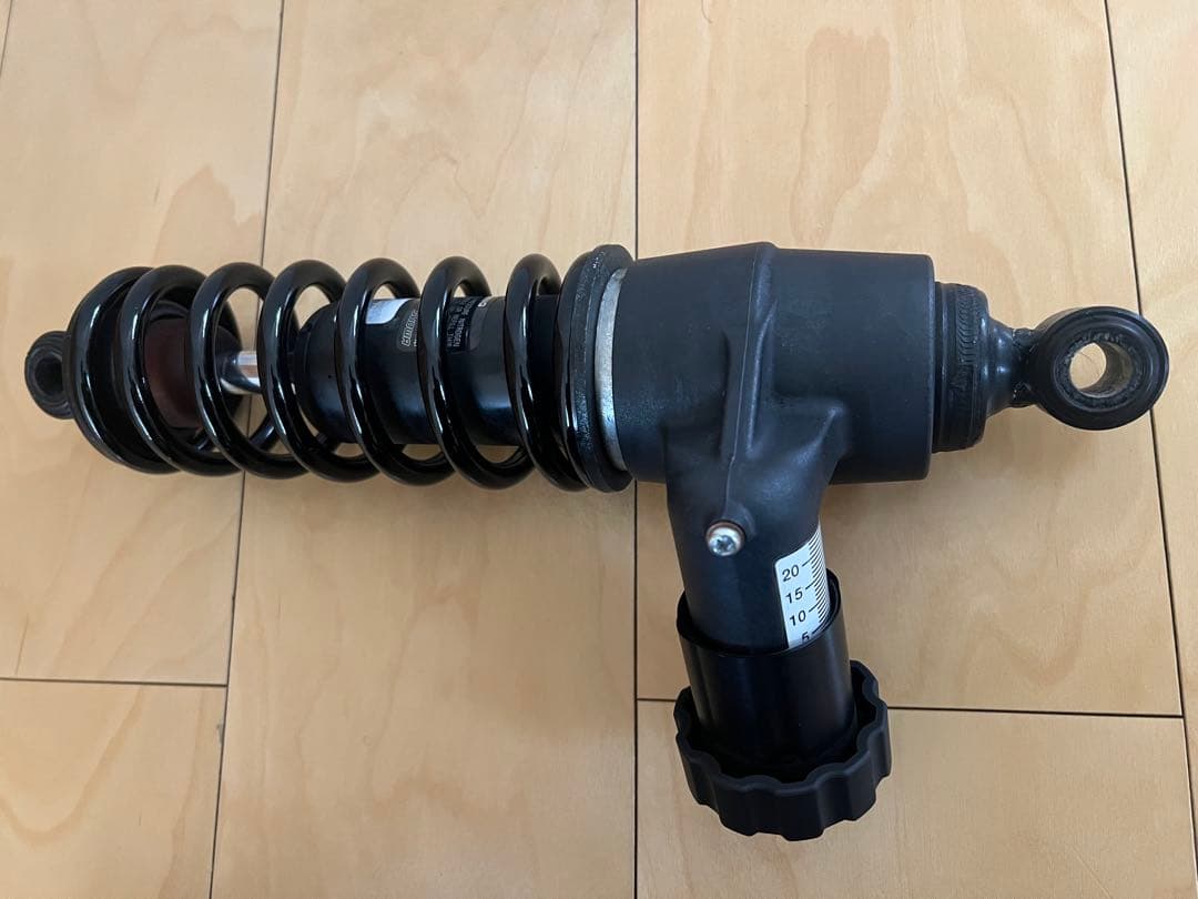 ★レモベル 値下げ）ハーレー FLHXSE 純正サスペンション