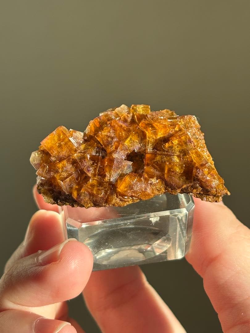 ドイツ産　フローライト　原石　鉱物標本　アンバー