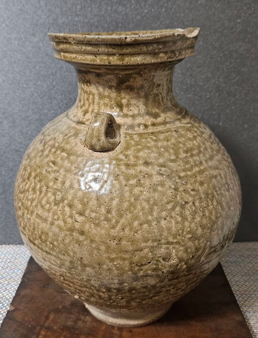 中国古陶磁器　古代中国陶器　中国古代壺 越州窯青磁　双耳大壺　高　約27.1cm