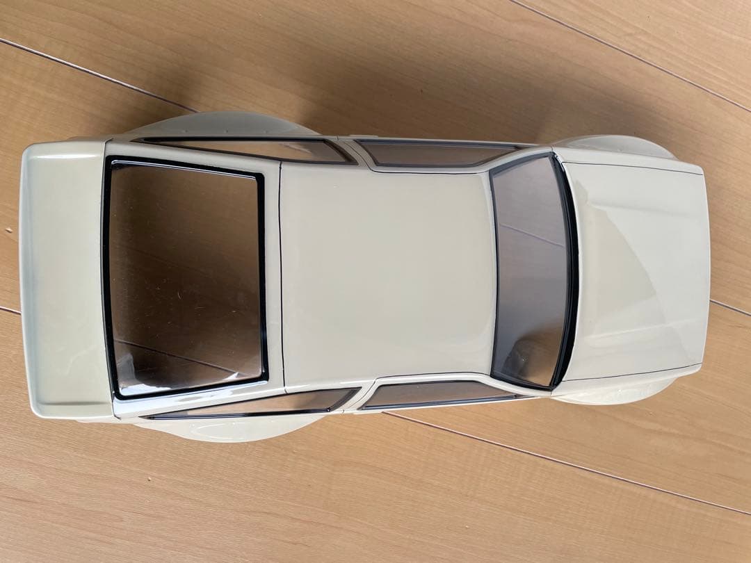 アディクション　PANDEM TOYOTA　AE86 未使用塗装済みボディ