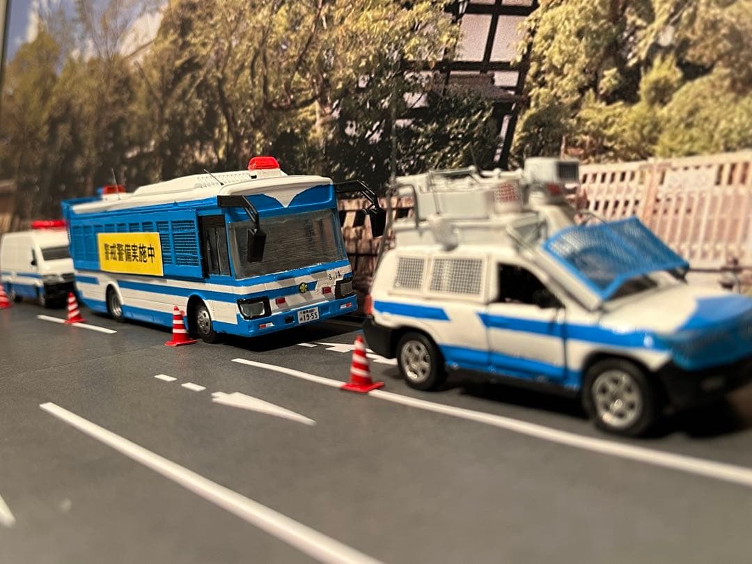 カスタム ミニカー 警察車両 大型輸送車 試作品
