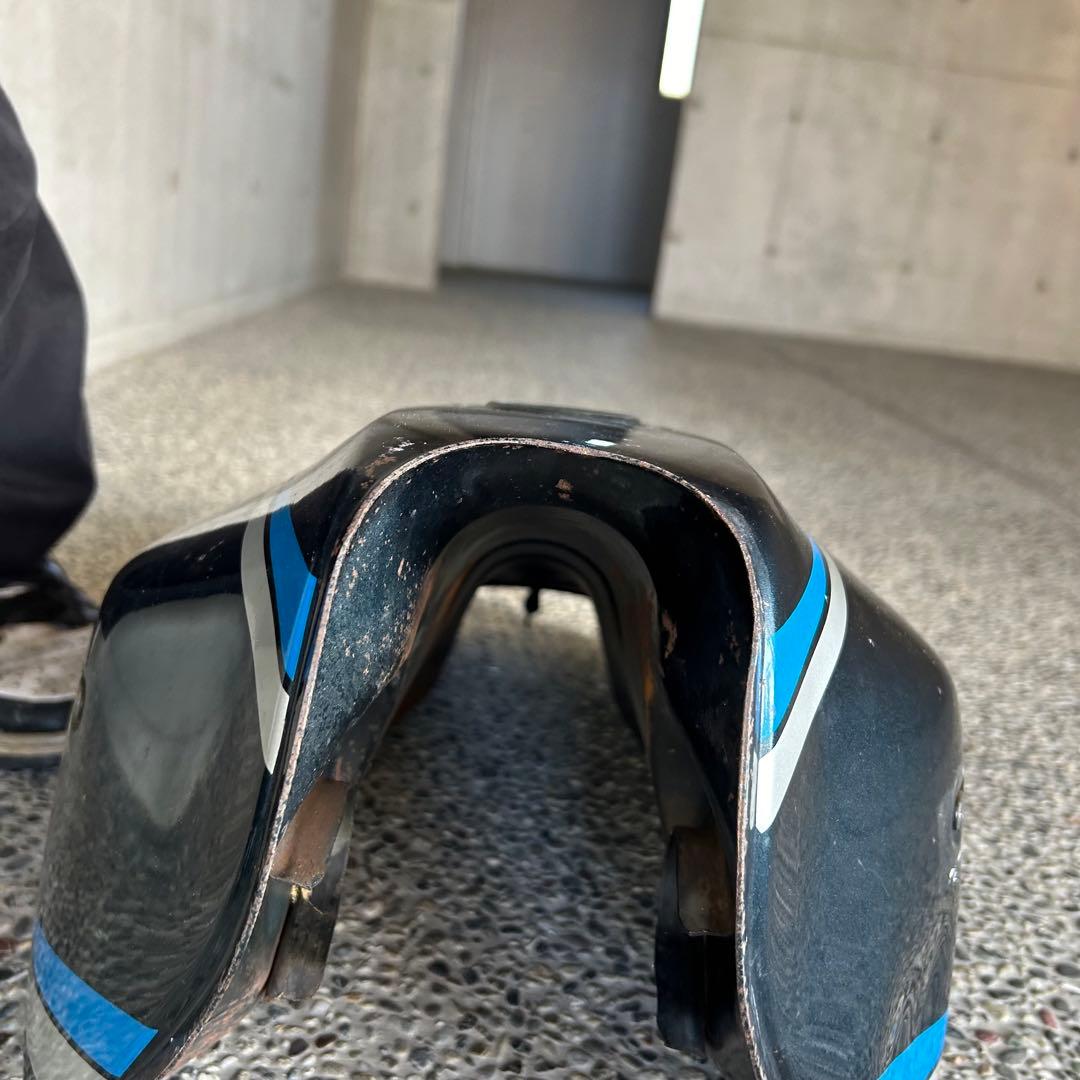 z400タンク　塗装ベース