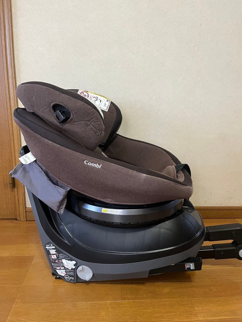 Combi クルムーヴスマート ISOFIX JJ-650 ブラウン