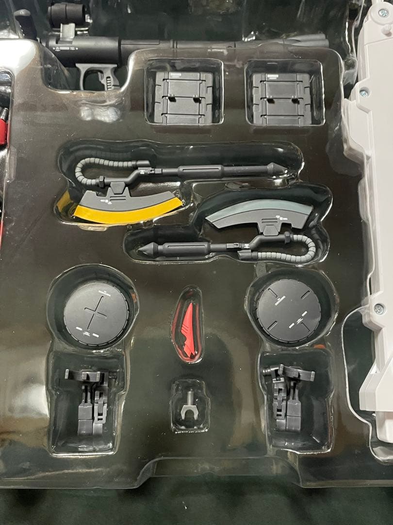 l Composite メタルコンポジット ZAKU シャア専用ザク