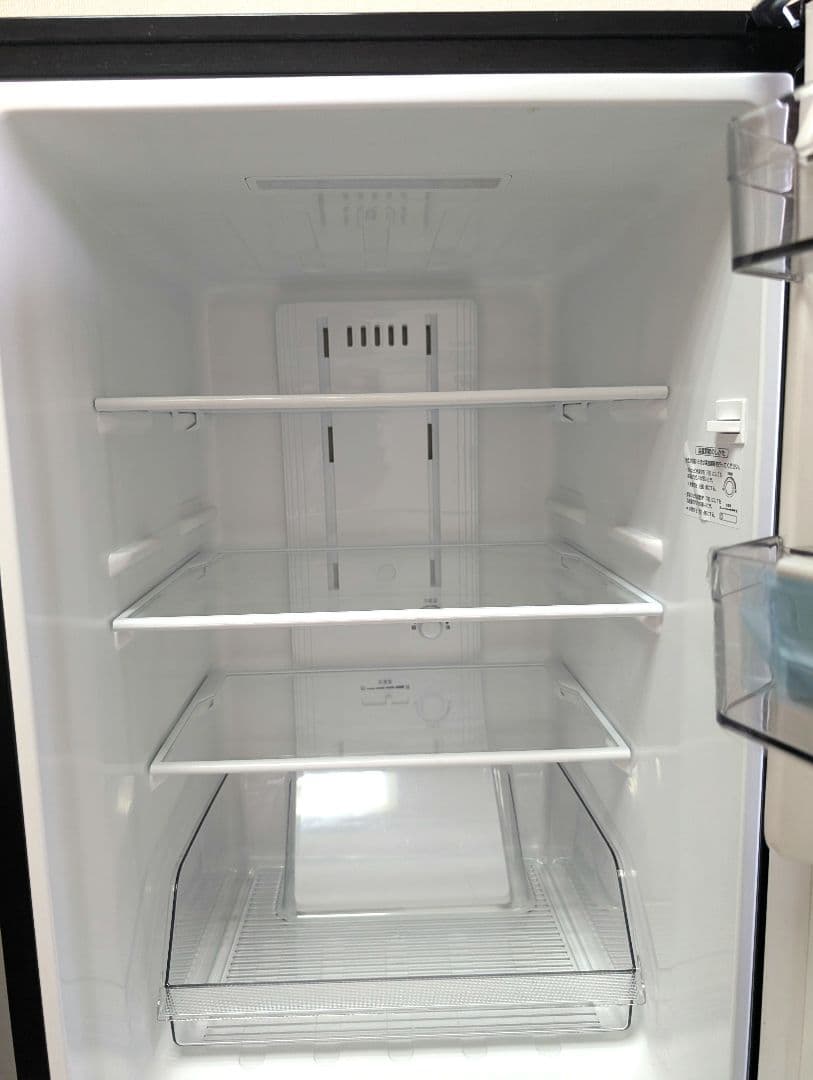 TOSHIBA 冷蔵庫 153L 　2024年製　美品　売り切りたいため破格！