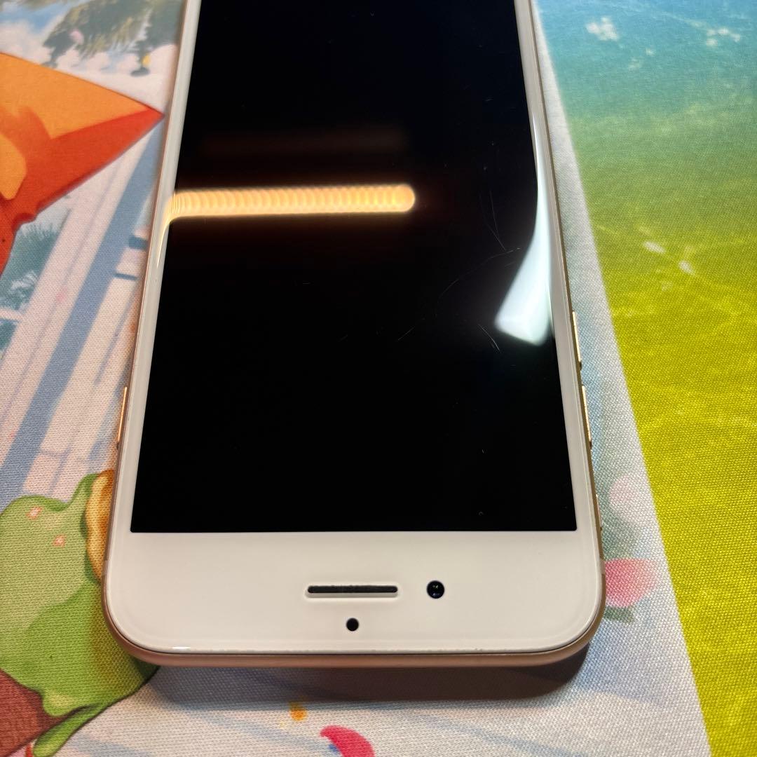 S*様 iPhone8 Gold 64GB SIMフリーバッテリー78%