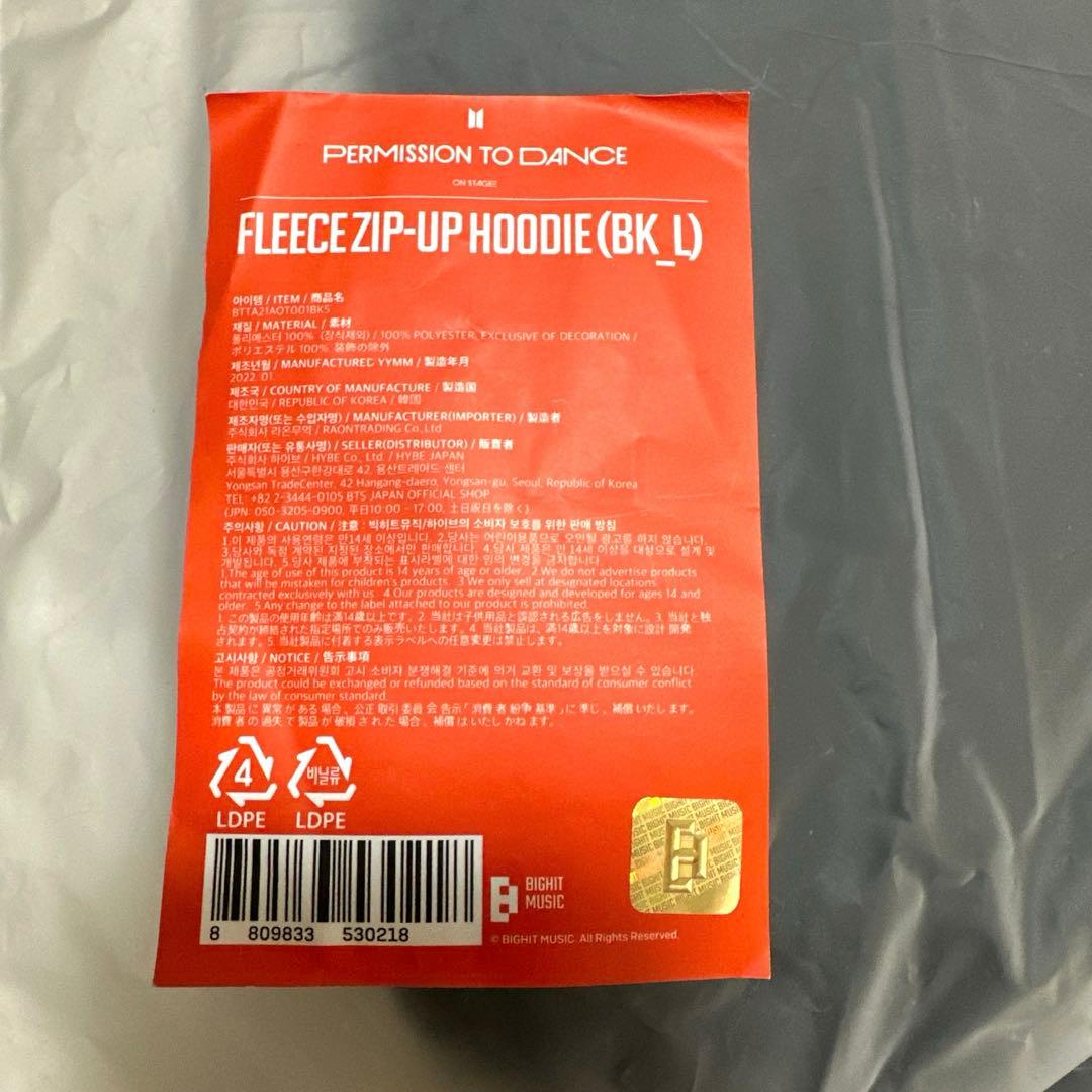 新品 未開封 トレカありBTS着用 PTD 公式 ボア フーディ