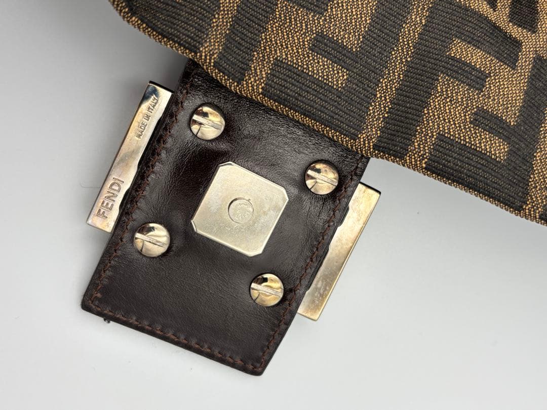 Fendi FFロゴ柄 ショルダーバッグ