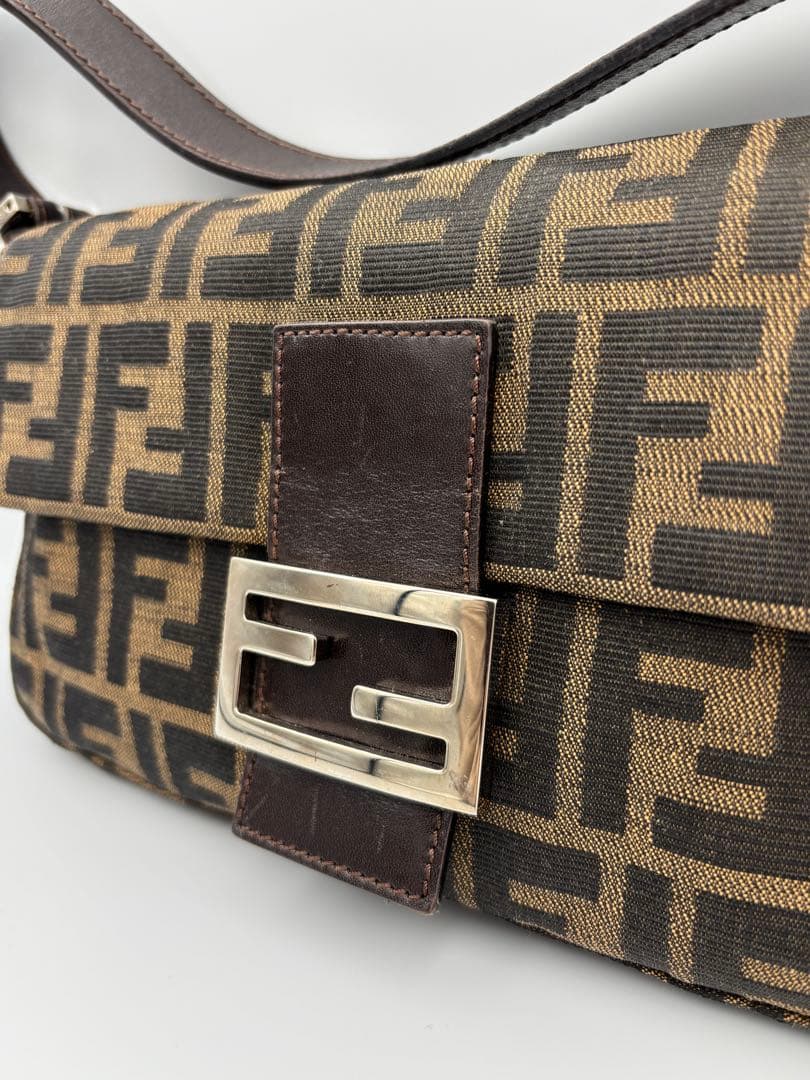 Fendi FFロゴ柄 ショルダーバッグ