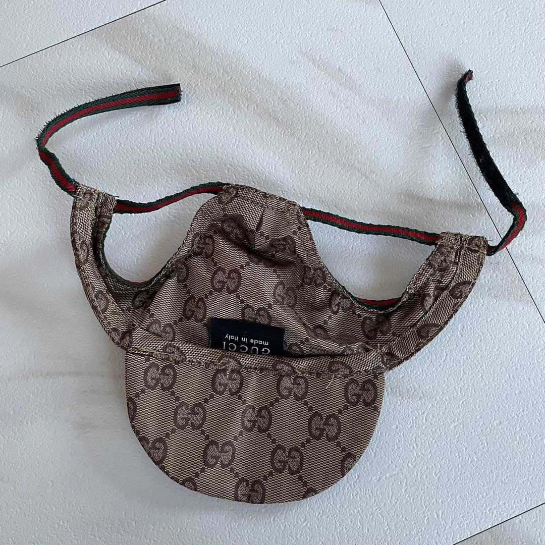 ✨正規品✨グッチ表記タグ付　GUCCI ペット用　キャップ　サンバイザー　犬　猫