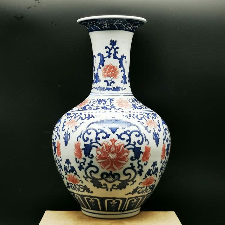 清乾隆青花釉裏紅団模様賞瓶 景徳鎮 陶磁器 装飾品 現代工芸品 美術品 置物