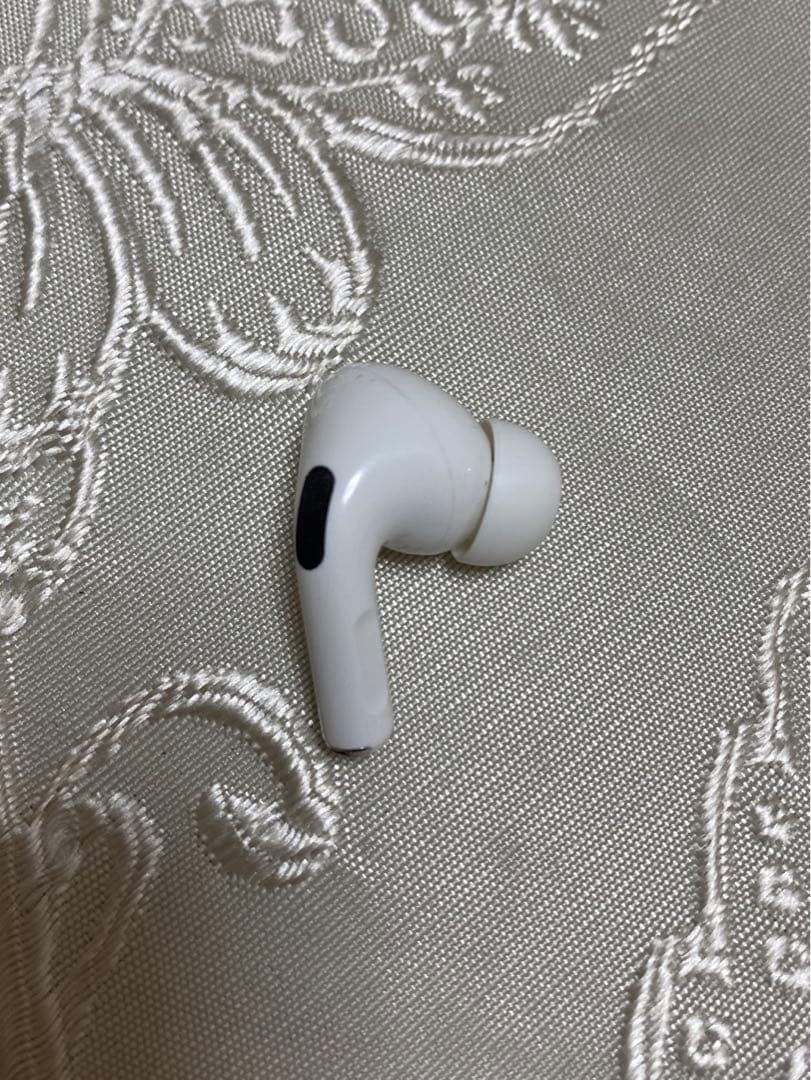 Apple AirPods Pro 右耳のみ