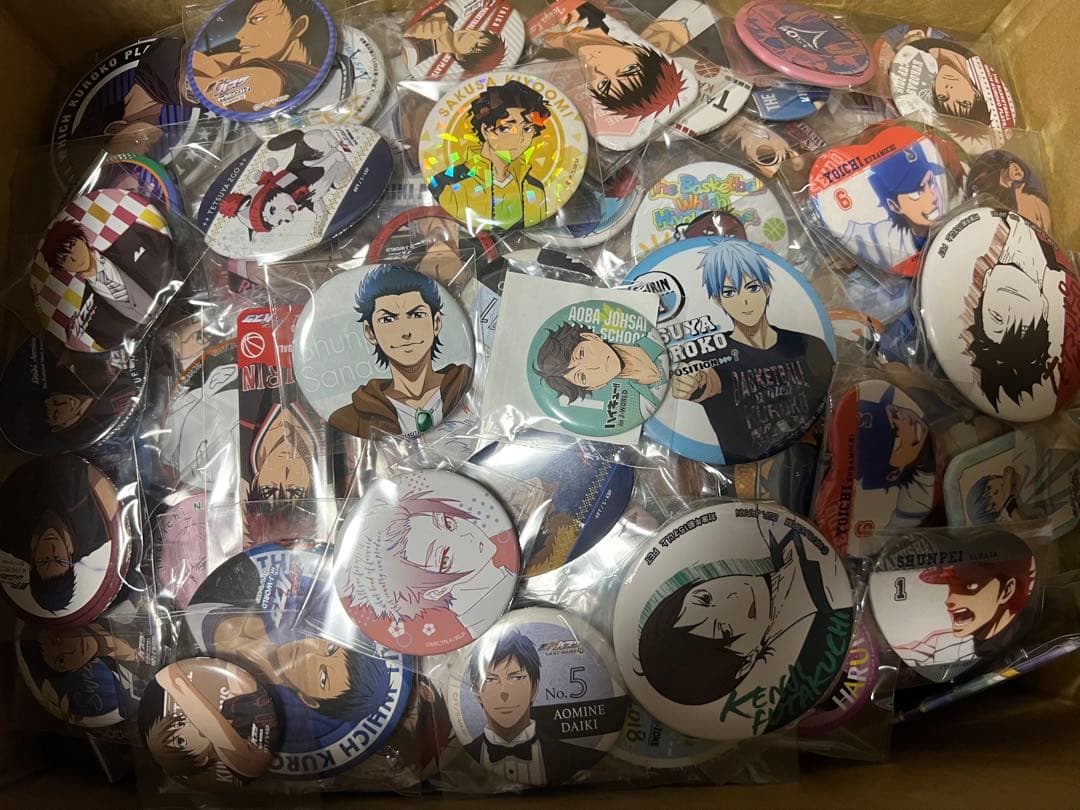 スポーツ　アニメ　缶バッジのみ　620個以上　大量まとめ売り