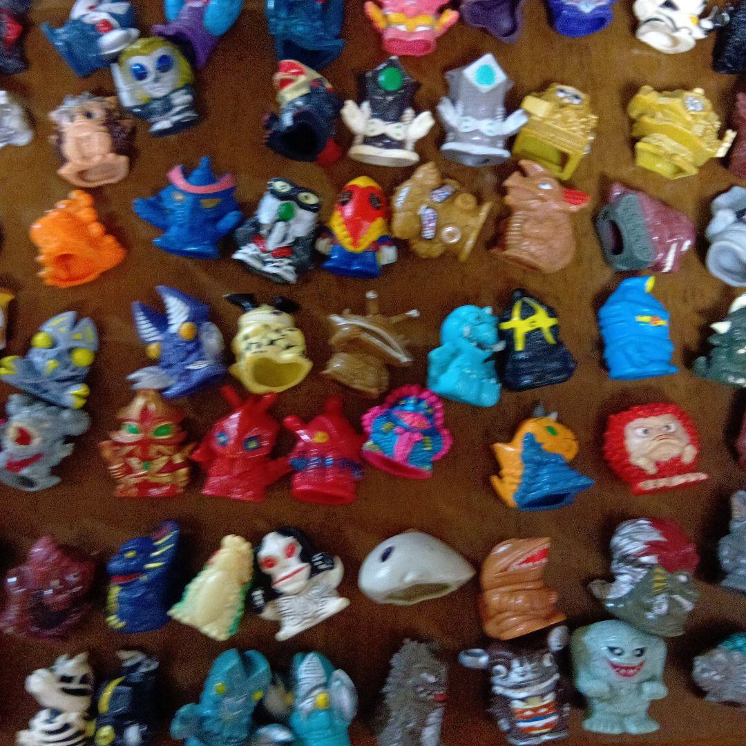 ウルトラマン指人形　怪獣　82体セット