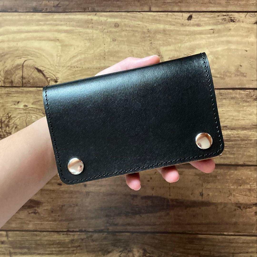 【お札を折らずに収納】カウレザー トラッカーウォレット150（ミドル）3層