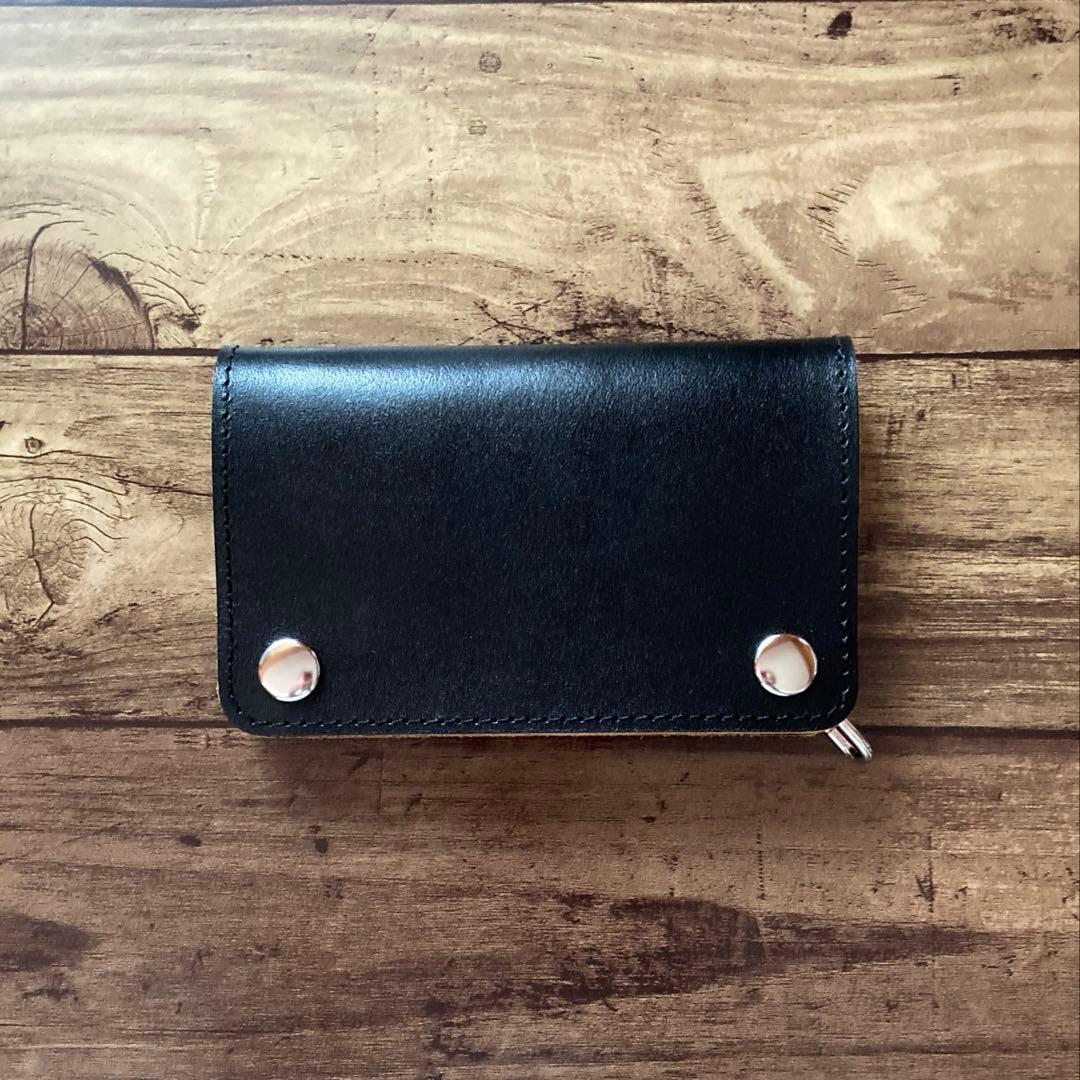 【お札を折らずに収納】カウレザー トラッカーウォレット150（ミドル）3層