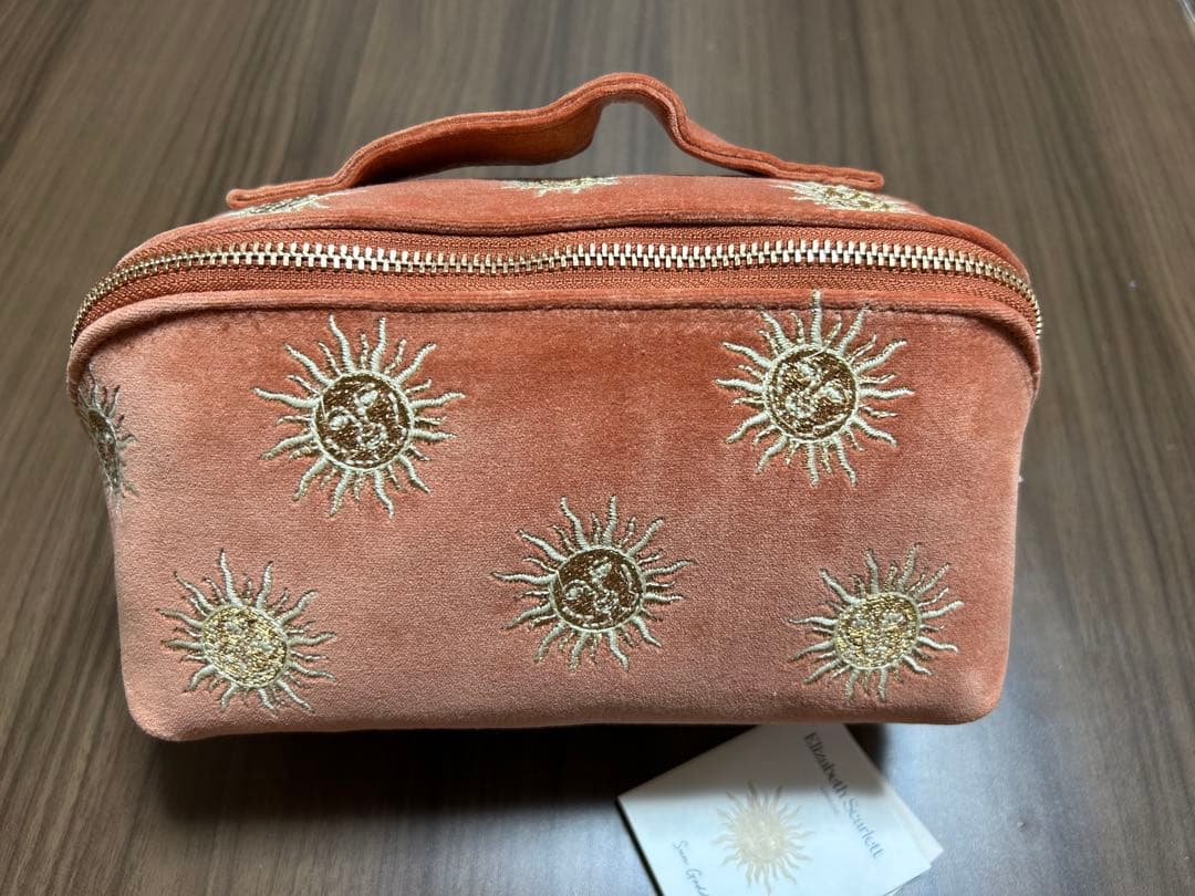 【新品】Elizabeth Scarlett 太陽刺繍ポーチ