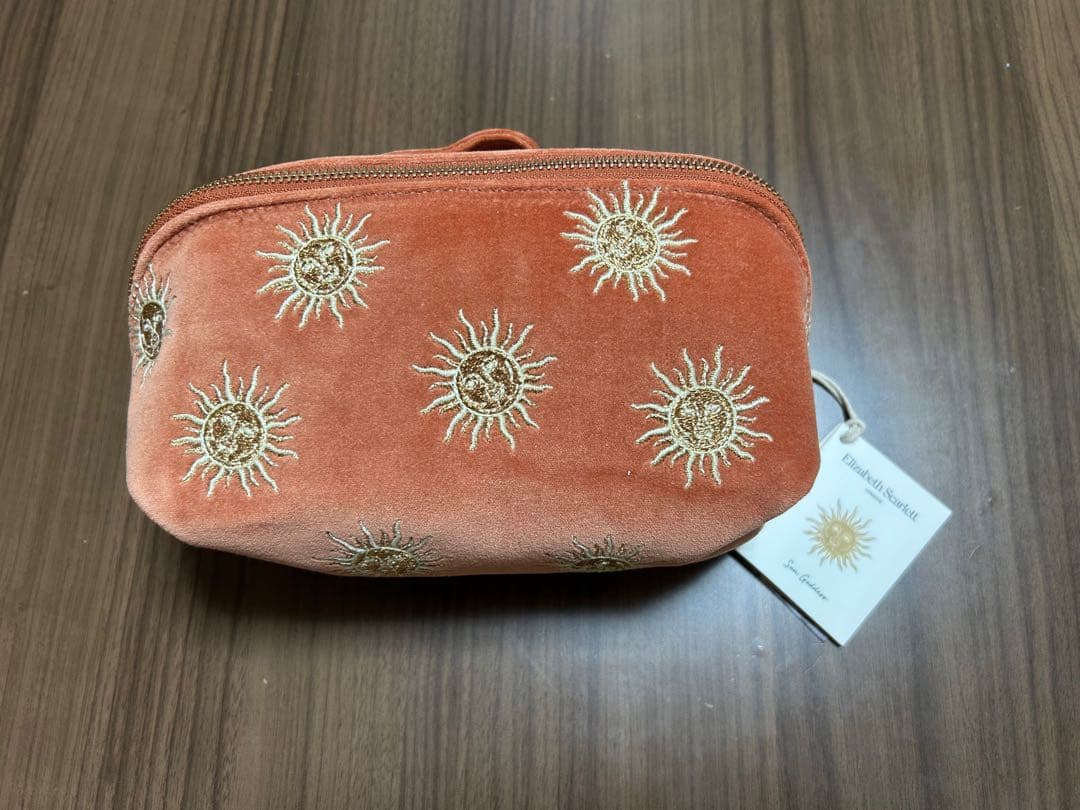 【新品】Elizabeth Scarlett 太陽刺繍ポーチ