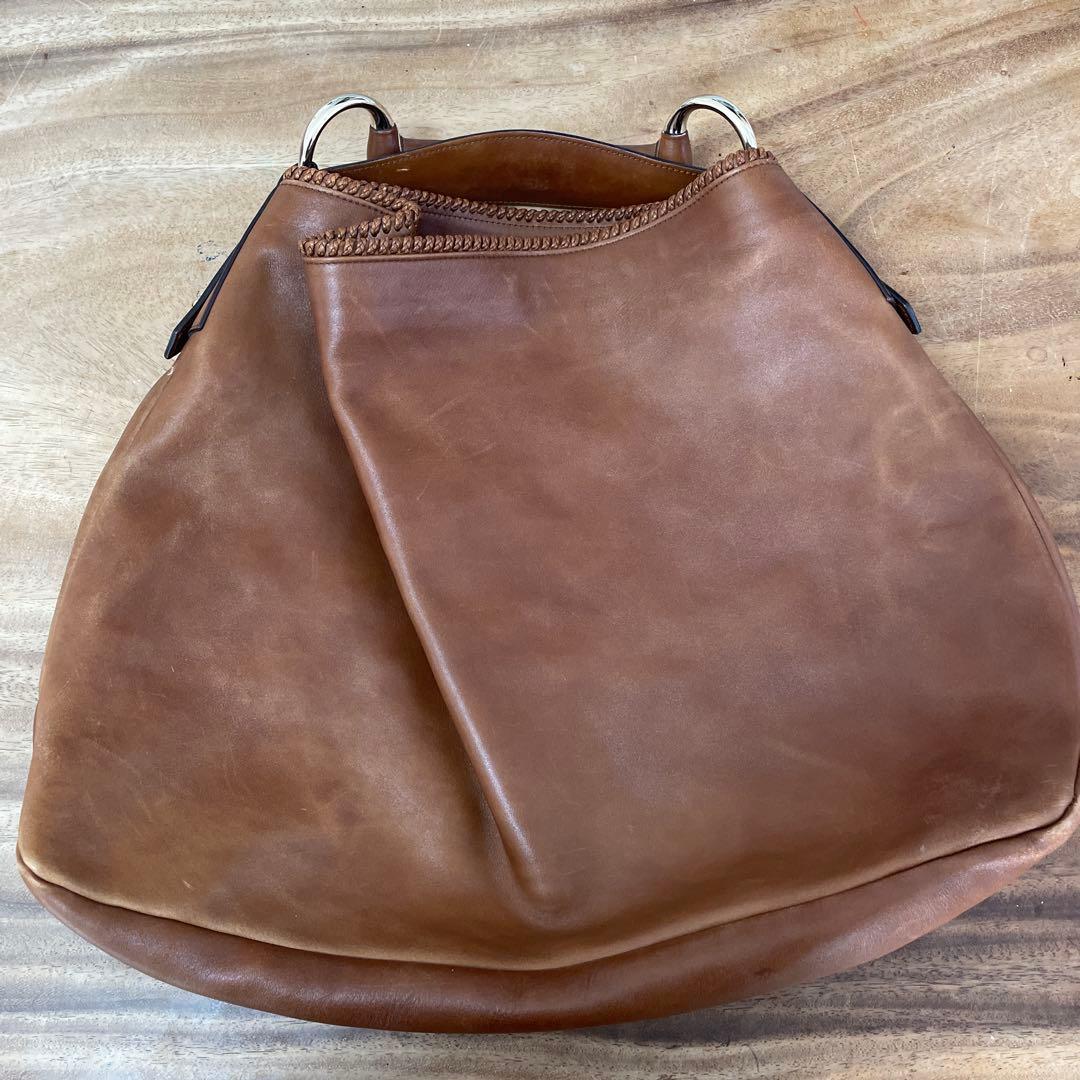 グッチ　ブラウンレザーショルダーバッグ