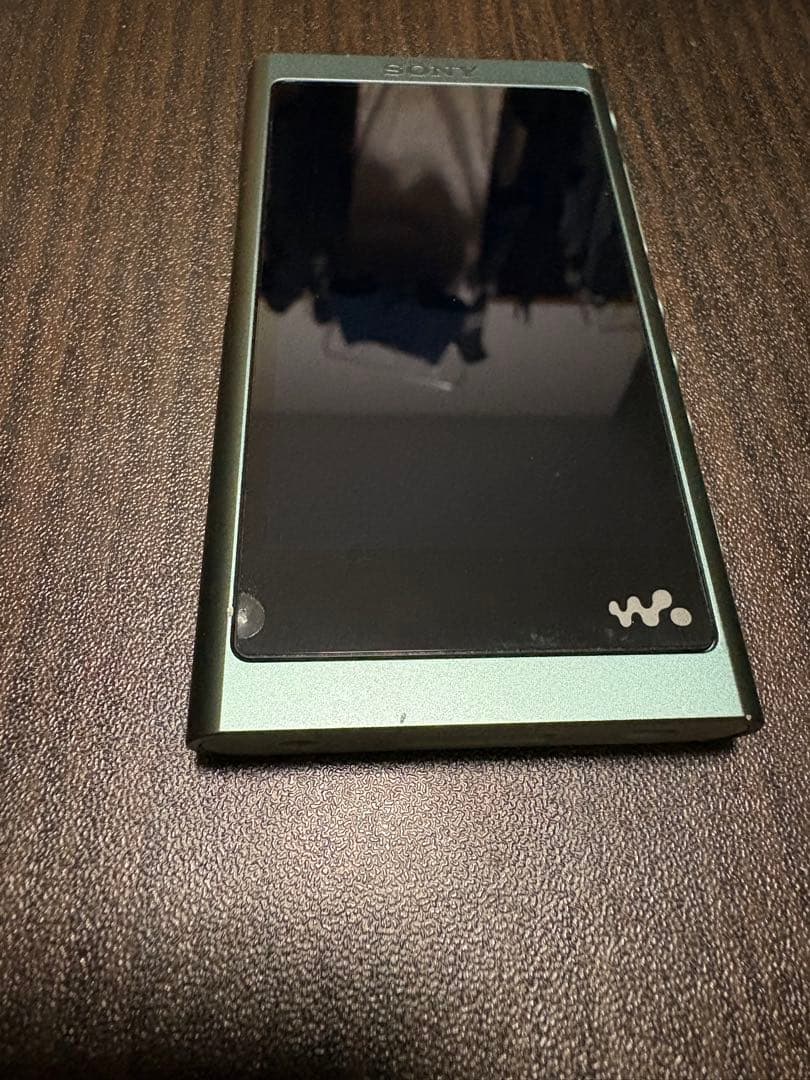 SONY ウォークマン グリーン イヤホン付き