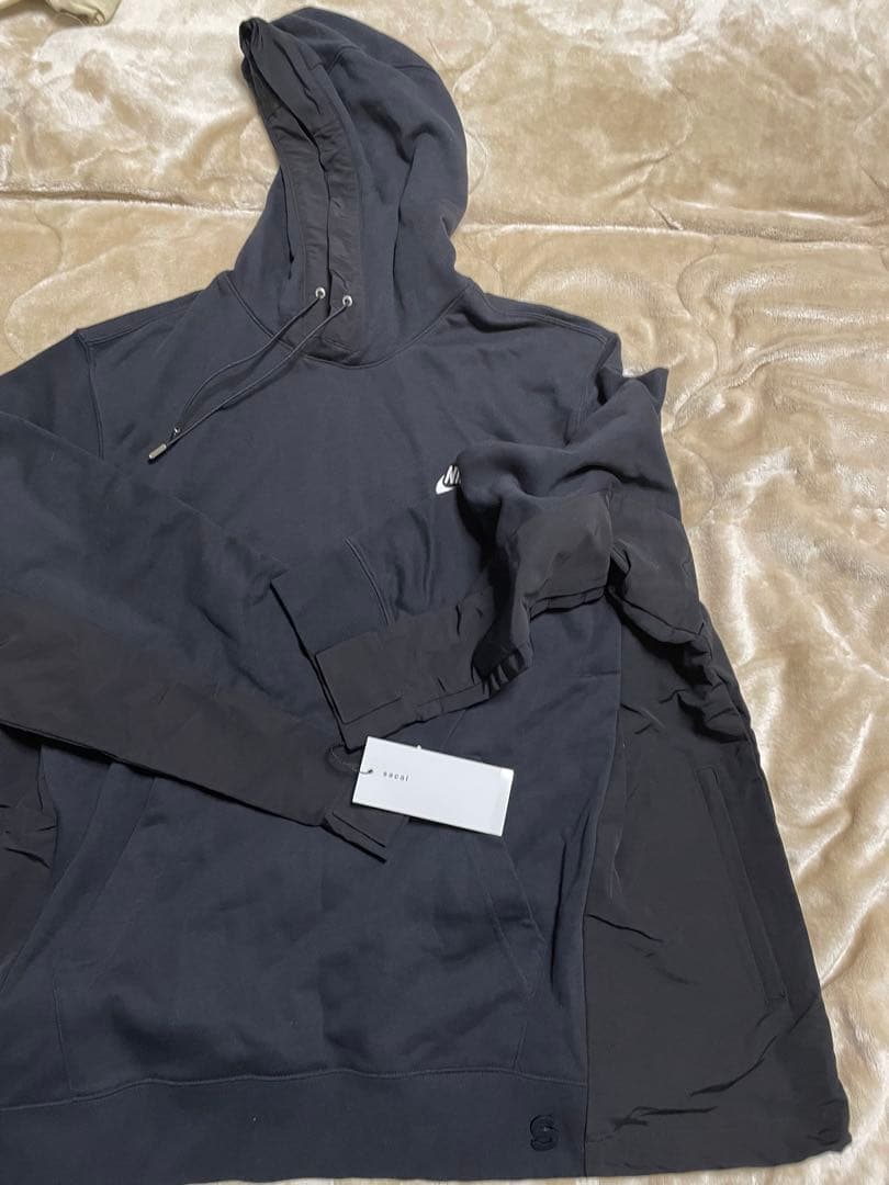 サイズ4 HELLO sacai 限定商品 NIKE フーディー パーカー