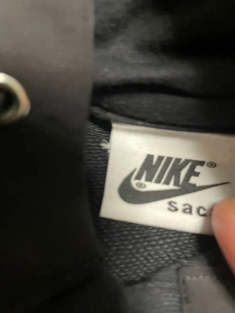 サイズ4 HELLO sacai 限定商品 NIKE フーディー パーカー