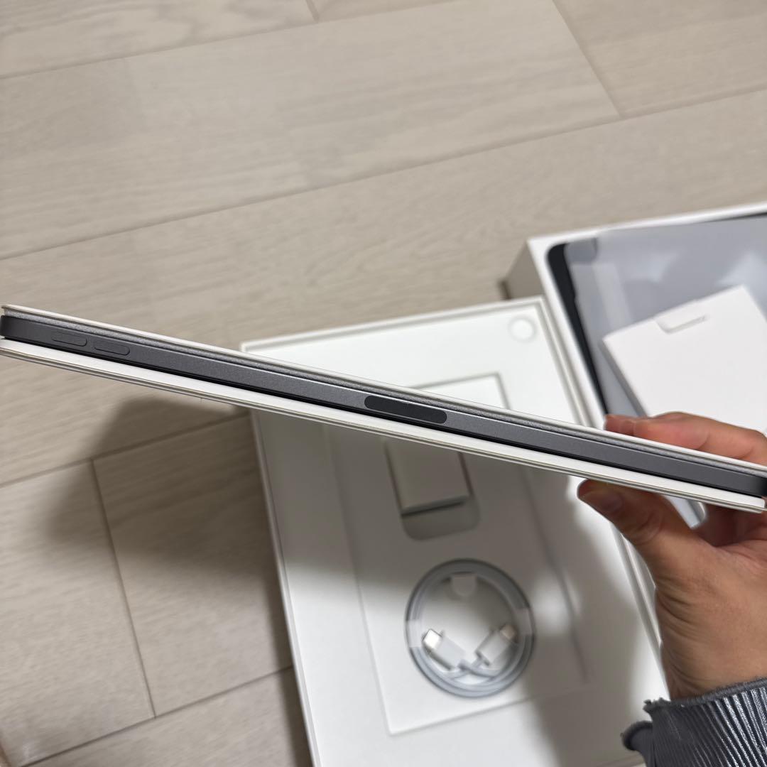 iPad Air 第5世代 64GB Magic Keyboard ホワイト