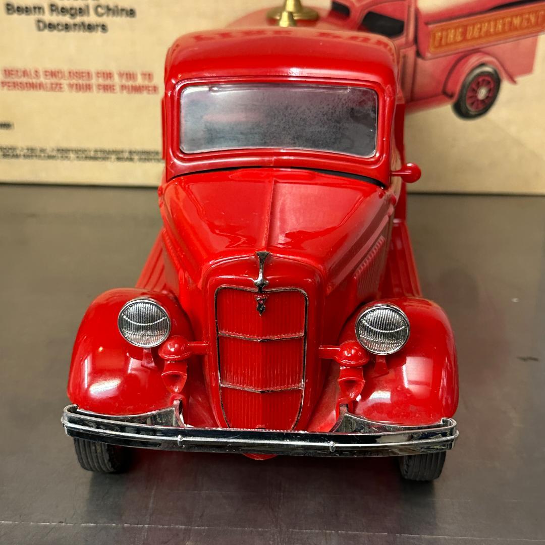 Jim Beam ファイヤーパンパー 消防車 Regal China製 箱付き