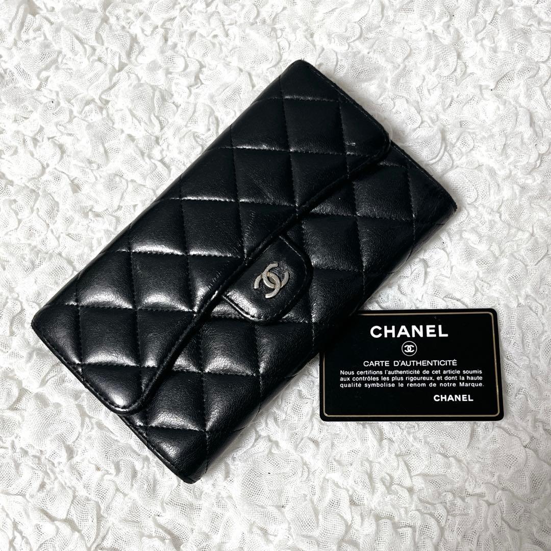 CHANEL マトラッセ シャネル　ココマーク ラムスキン 財布　三つ折り　レザ