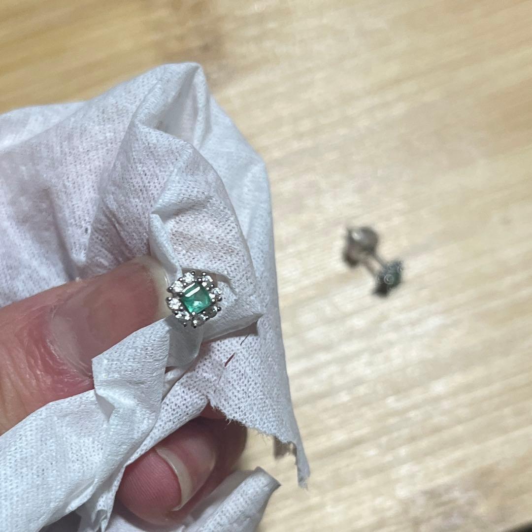 k10 ホワイトゴールド　エメラルド　ピアス　ツツミ