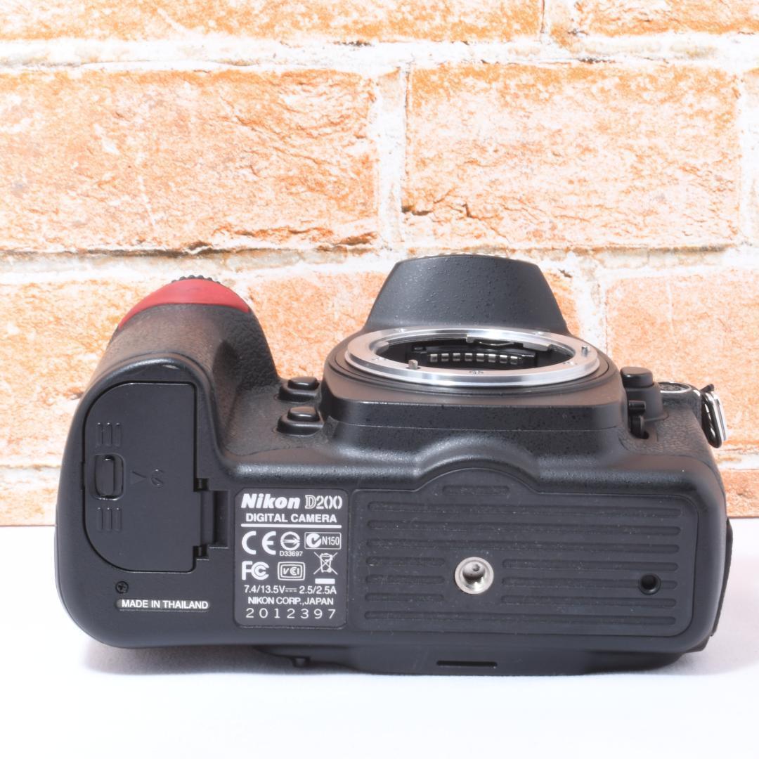 ✨名機✨Nikon D200✨デジタル一眼レフ✨初心者〜上級者まで