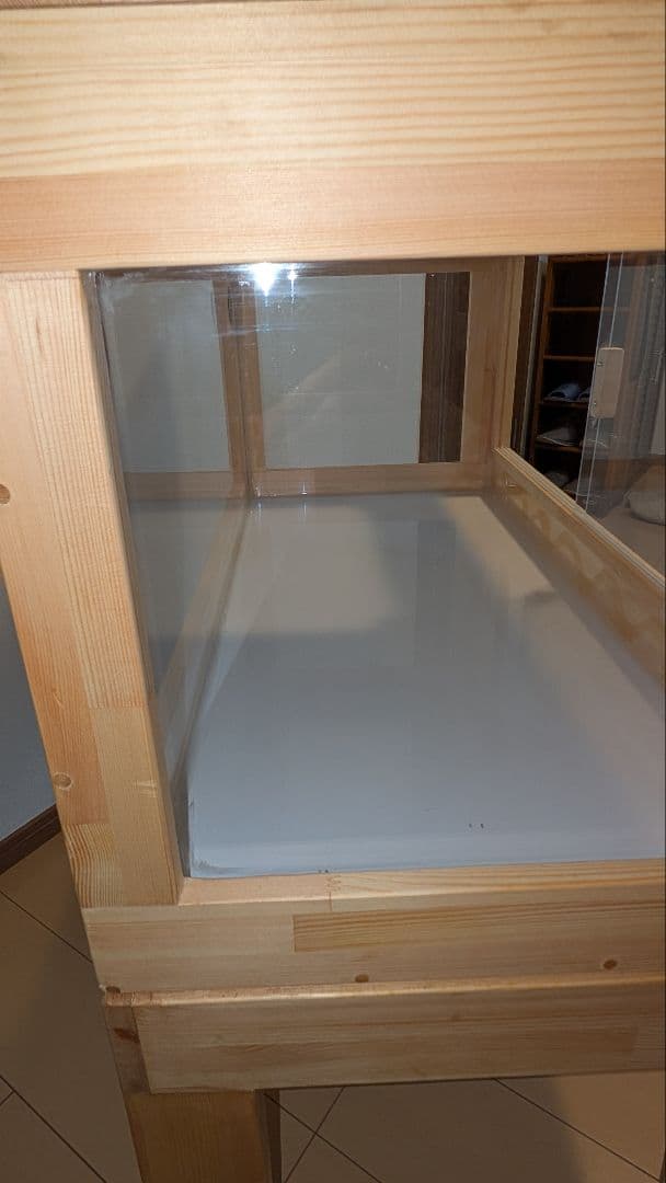 せのケージ！赤松集成材18ミリ幅60縦45奥行45全面アクリル板仕様