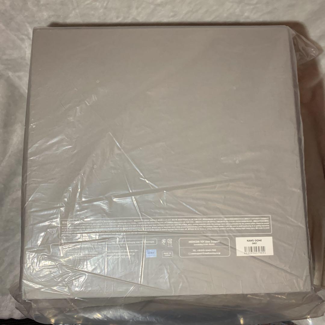 kaws gone figure grey GRAY&PINK ピンク カウズ