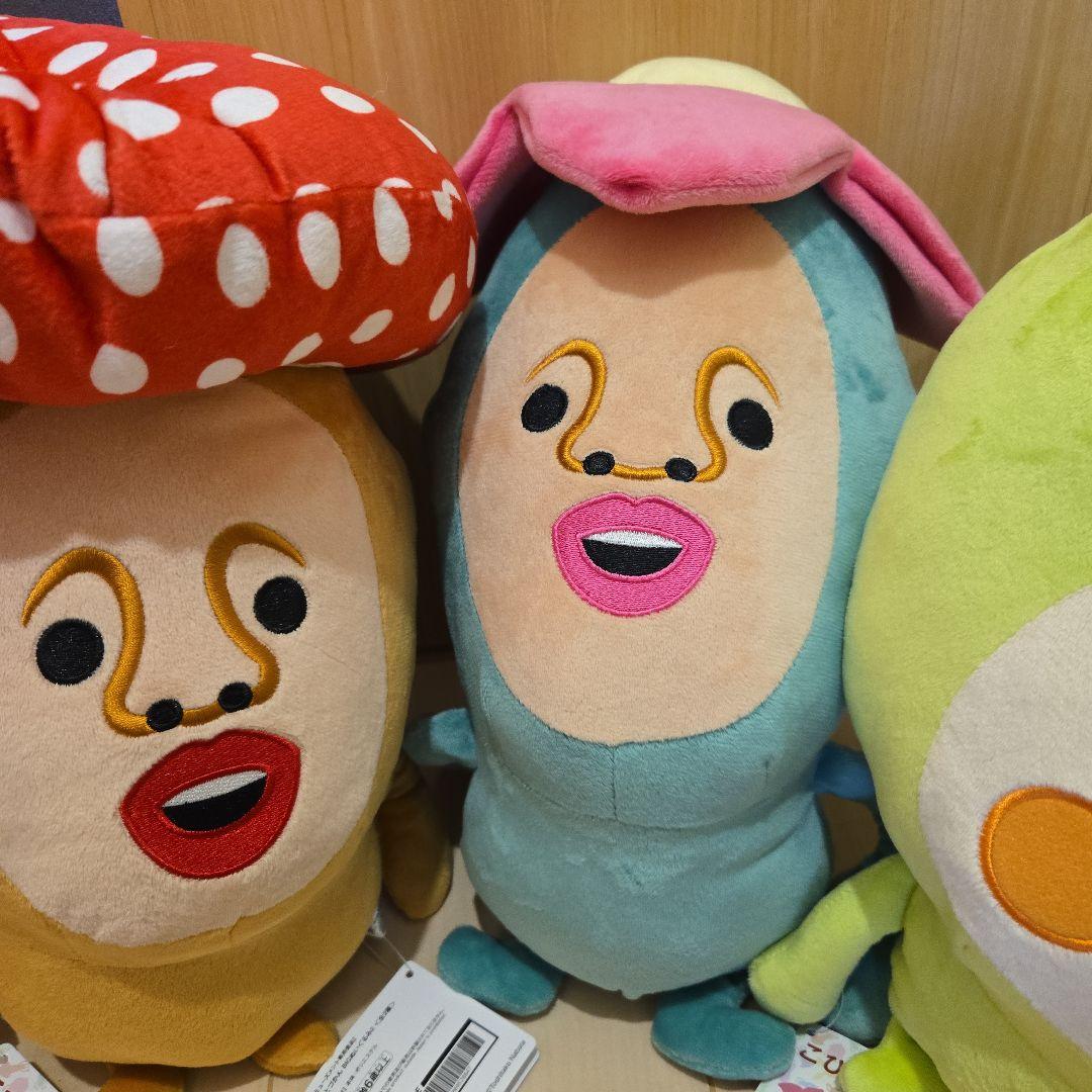 こびとづかん カクレモモジリ スモモノウチ ベニキノコビト リトルハナガシラ