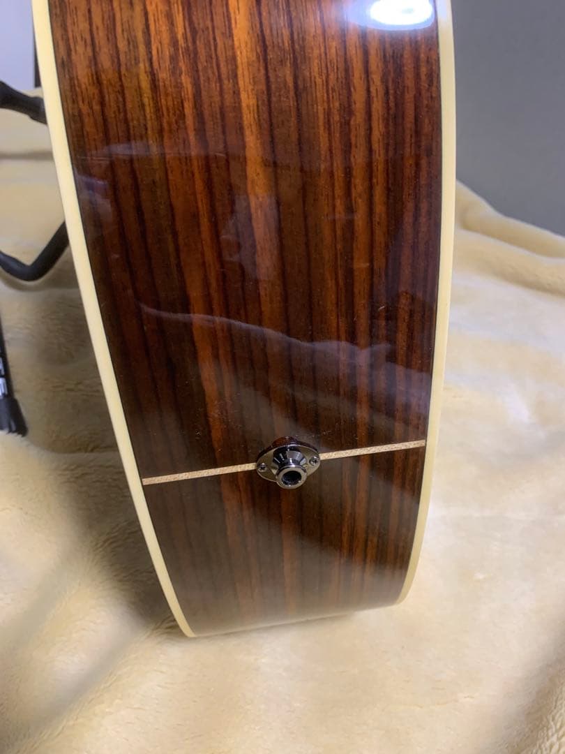 ヤマハFGX730SC トップ単板 スプルース サイド・バック ローズウッド合板