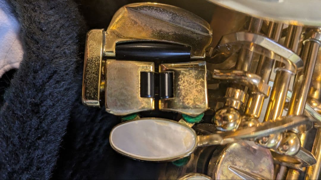 N*J様 アルトサックスH.SELMER SA-80 Serie Ⅲ 彫刻入