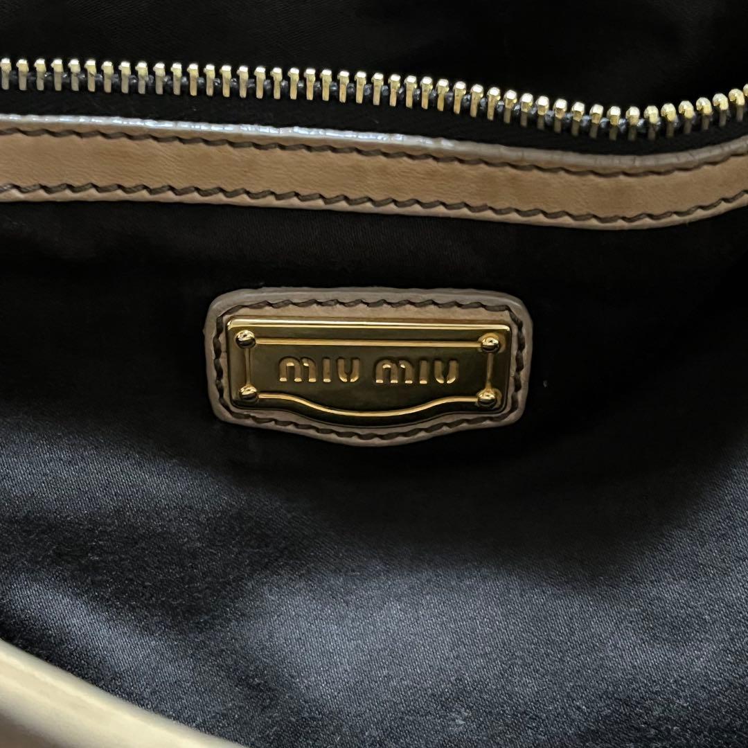 ミュウミュウ miu miu レザー ブラウン ゴールドロゴ ショルダーバッグ