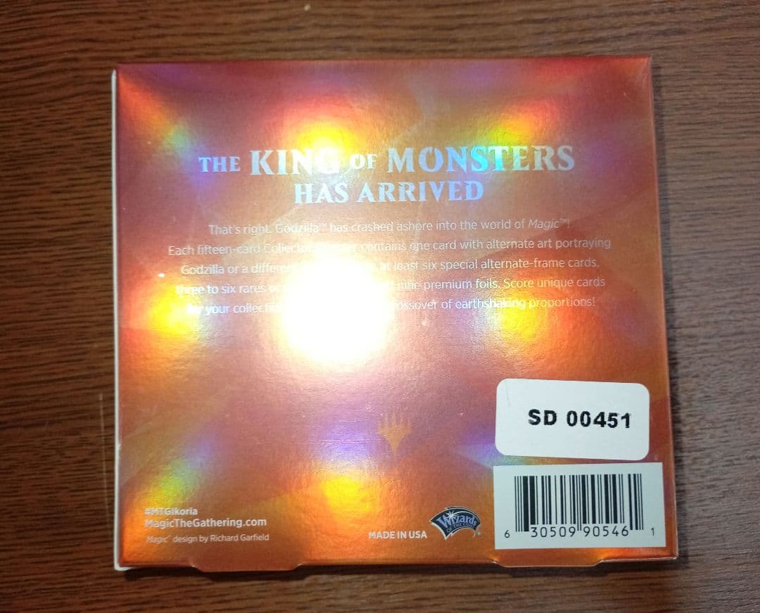 MTG イコリア巨獣の棲処　初版　コレクターブースター　新品未開封　英語版